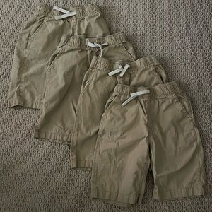 Children’s Place Boys pull on Khaki shorts, size 10